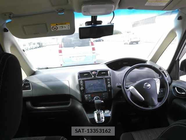 Nissan SERENA 2016 8773149-8