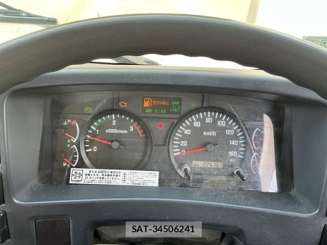 Isuzu FORWARD 2014 8718319-6
