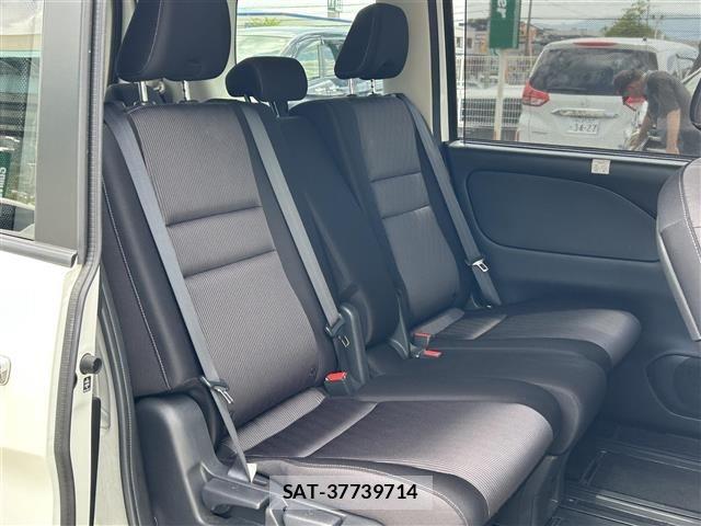 Nissan SERENA 2022 8672693-10