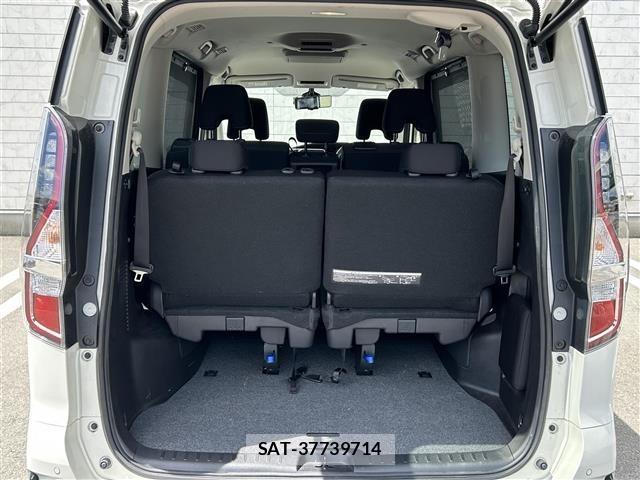 Nissan SERENA 2022 8672693-12