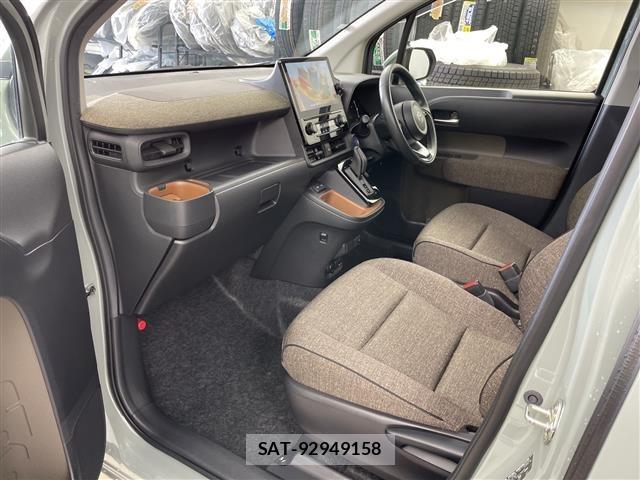 Toyota SIENTA 2023 8672200-4