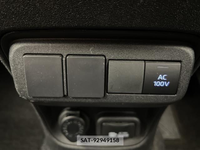 Toyota SIENTA 2023 8672200-8