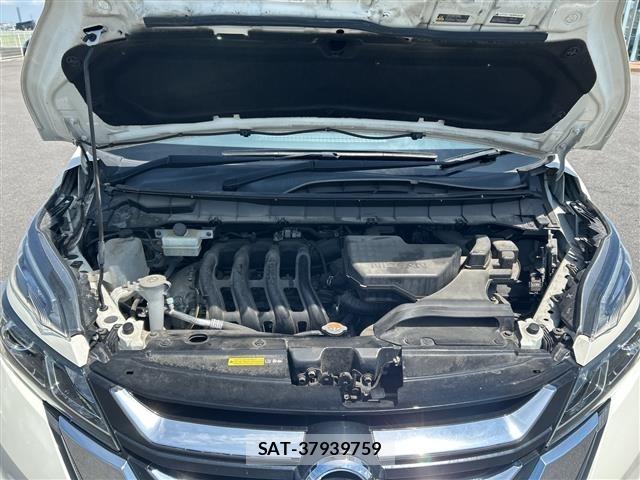 Nissan SERENA 2018 8672717-14