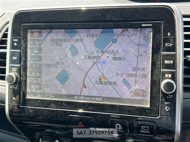 Nissan SERENA 2018 8672717-17