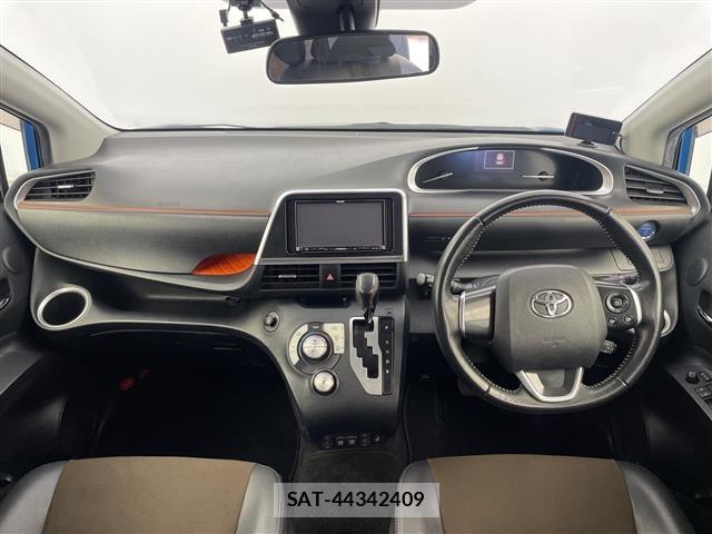 Toyota SIENTA 2019 8672201-14