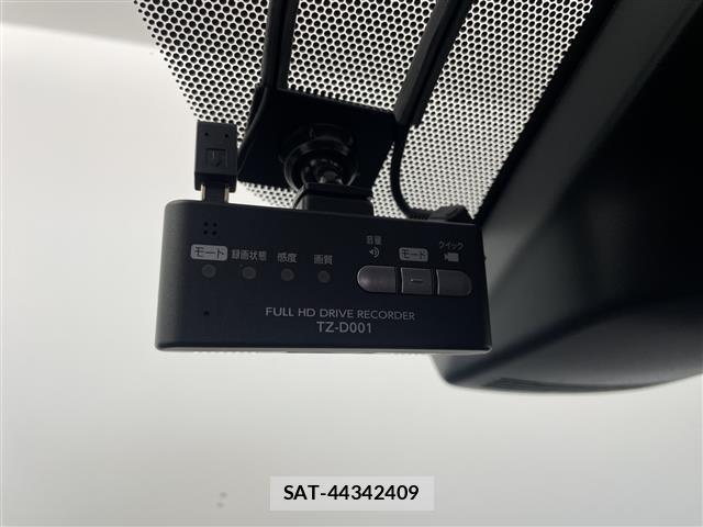 Toyota SIENTA 2019 8672201-16