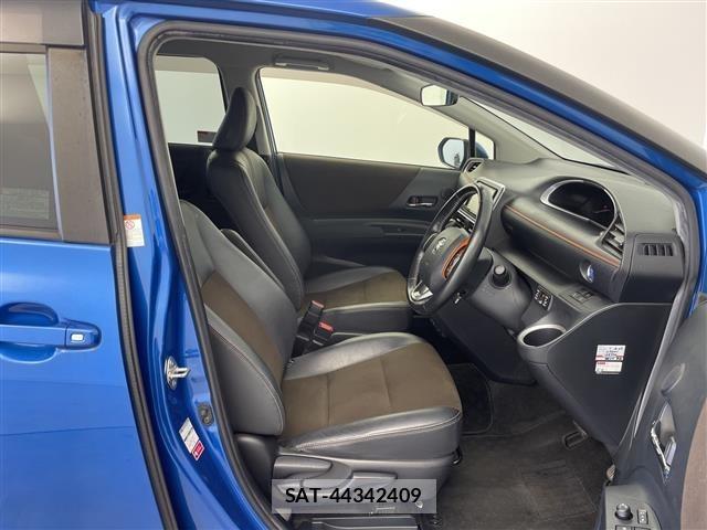 Toyota SIENTA 2019 8672201-4