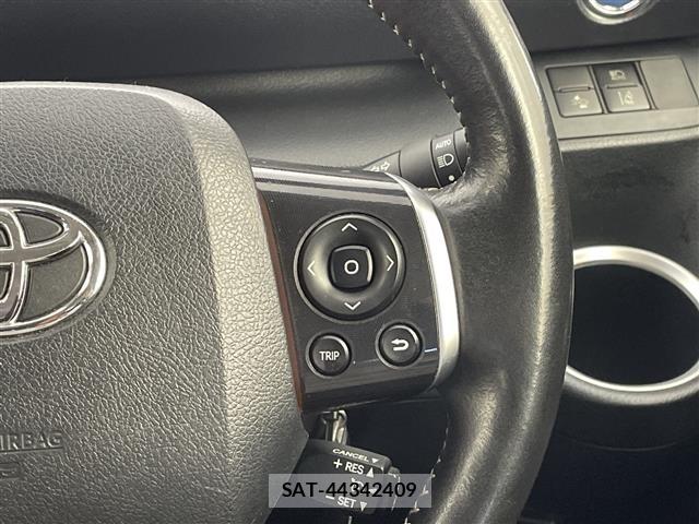 Toyota SIENTA 2019 8672201-5