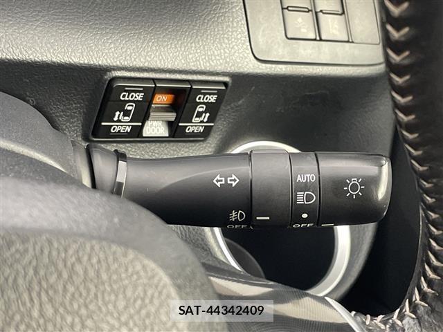 Toyota SIENTA 2019 8672201-8