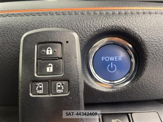 Toyota SIENTA 2019 8672201-9