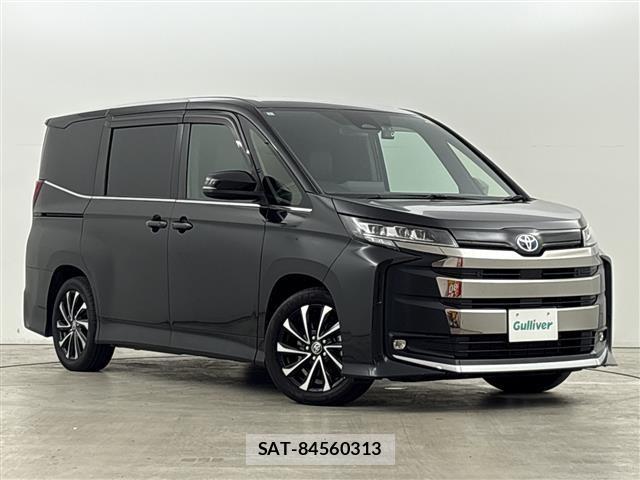 Toyota NOAH 2023 8765060-0
