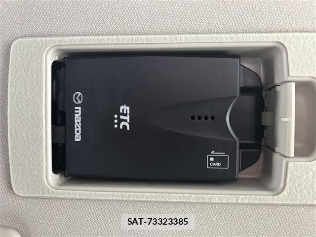 Mazda AXELA 2018 8771852-18