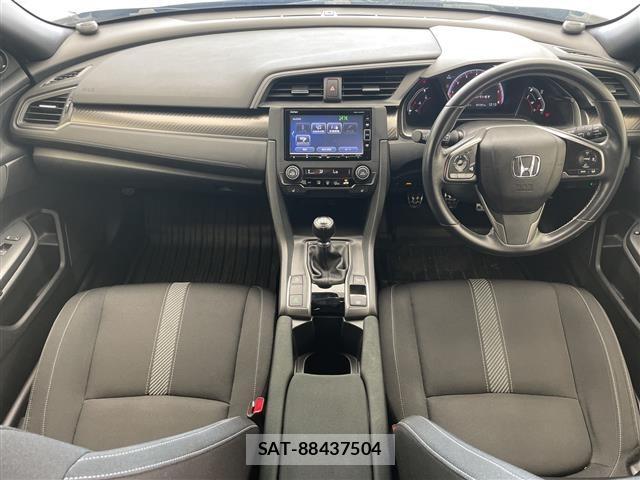 Honda CIVIC 2018 8770524-15