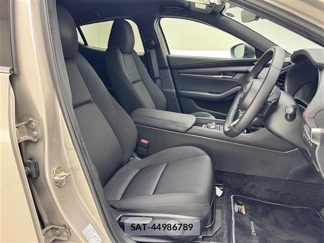 Mazda MAZDA3 2023 8770213-6