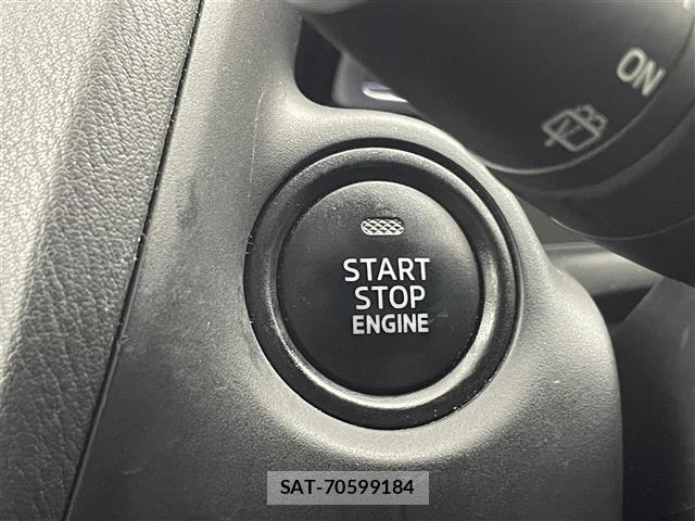 Mazda AXELA 2017 8678433-12