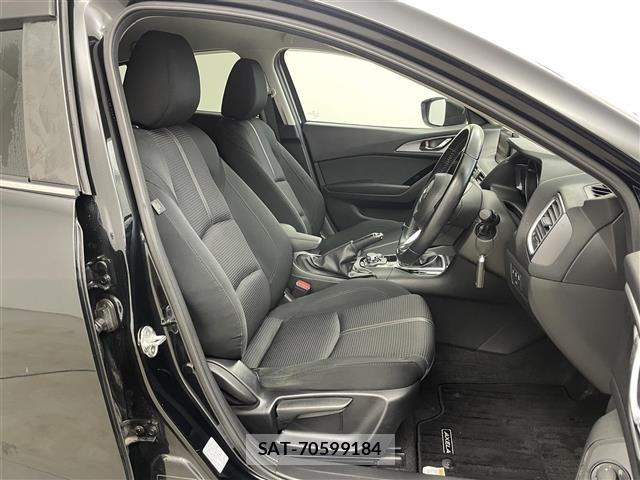 Mazda AXELA 2017 8678433-22