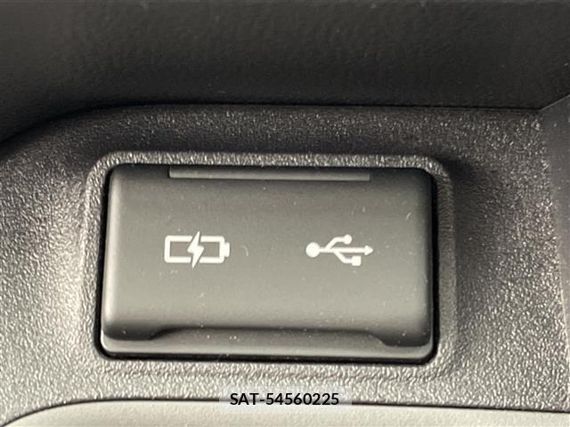 Toyota SIENTA 2024 8672206-10