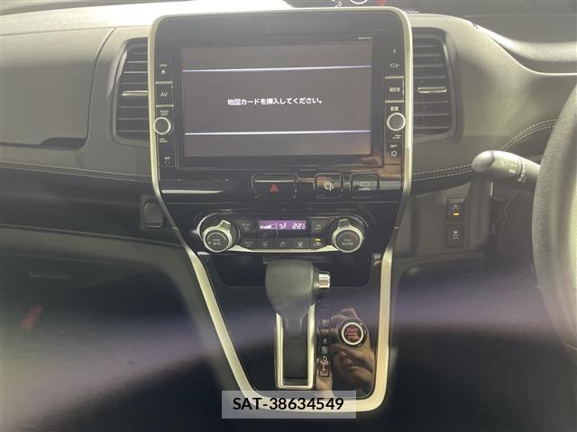 Nissan SERENA 2018 8672734-16