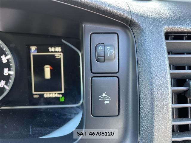 Toyota HIACE VAN 2022 8677235-16