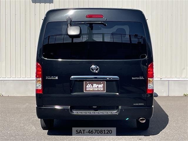 Toyota HIACE VAN 2022 8677235-22