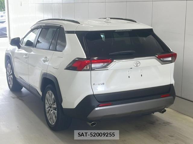 Toyota RAV4 2021 8709572-1
