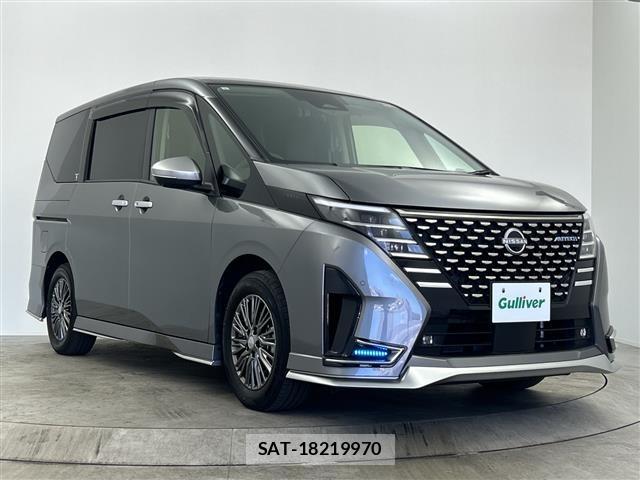 Nissan SERENA 2023 8672735-0