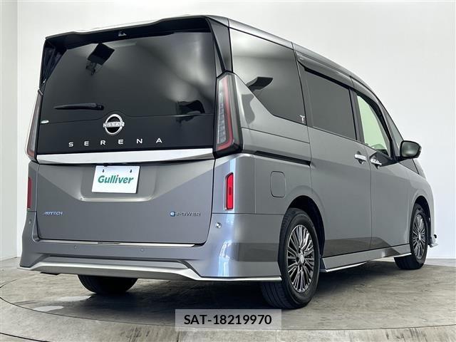 Nissan SERENA 2023 8672735-12