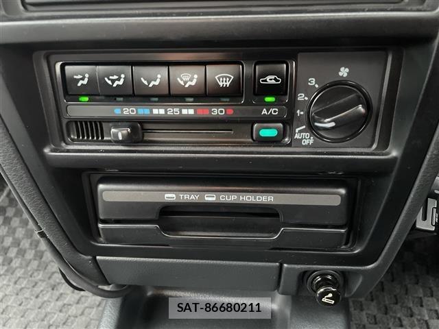 Nissan PRIMERA 1993 8836820-3