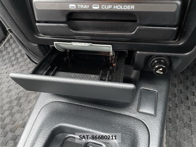 Nissan PRIMERA 1993 8836820-7