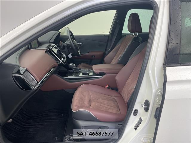 Toyota CROWN 2018 8769632-1