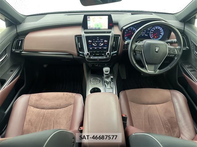 Toyota CROWN 2018 8769632-14