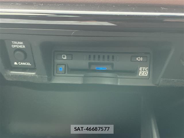 Toyota CROWN 2018 8769632-18