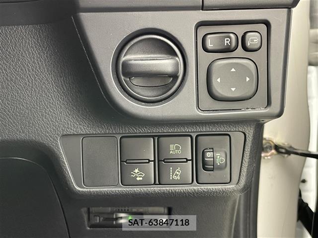 Toyota COROLLA FIELDER 2016 8669656-19