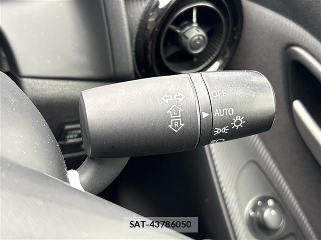 Mazda MAZDA2 2021 8770929-10