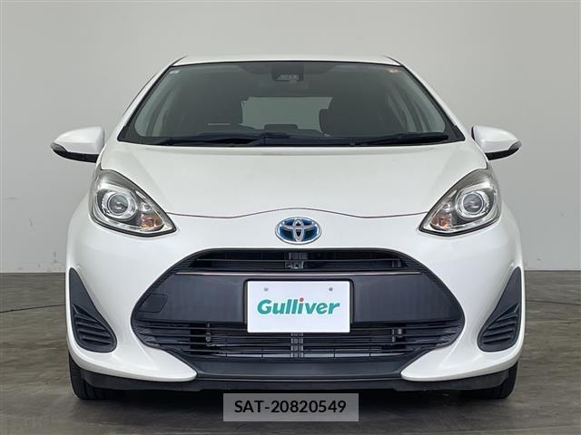 Toyota AQUA 2017 8762999-17
