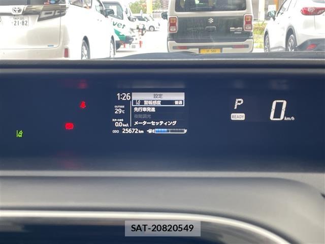 Toyota AQUA 2017 8762999-22