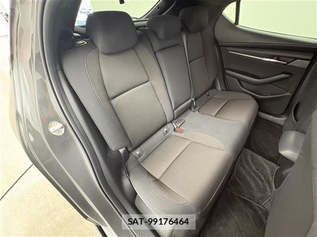 Mazda MAZDA3 2019 8770214-11