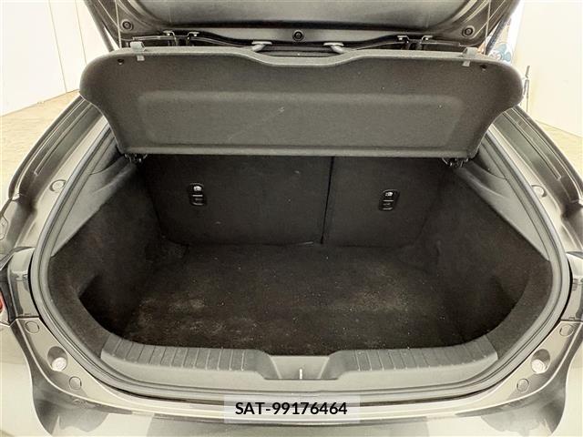 Mazda MAZDA3 2019 8770214-12