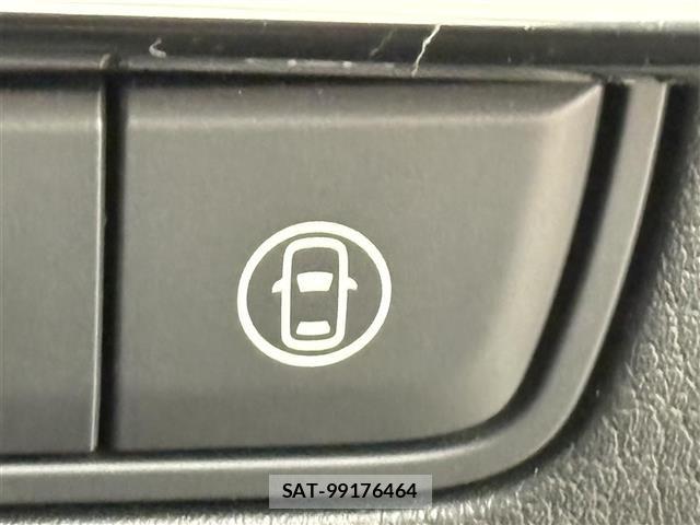 Mazda MAZDA3 2019 8770214-8
