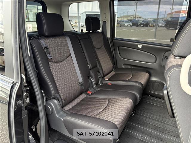 Nissan SERENA 2015 8672744-20