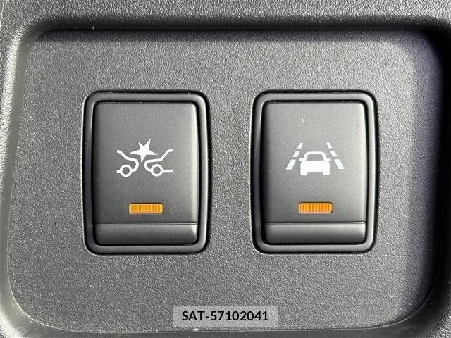 Nissan SERENA 2015 8672744-8
