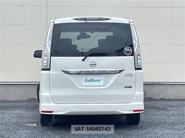 Nissan SERENA 2015 8672758-13