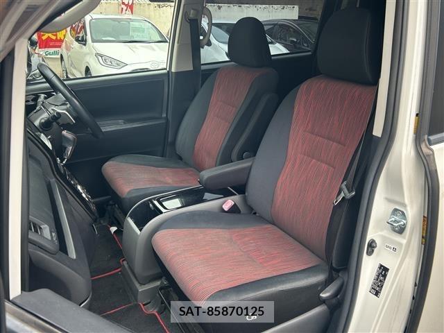 Toyota NOAH 2010 8765071-10