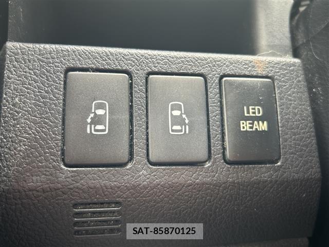 Toyota NOAH 2010 8765071-15