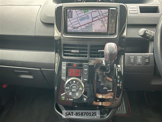 Toyota NOAH 2010 8765071-21