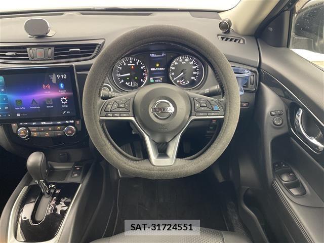 Nissan X-TRAIL 2017 8762866-1