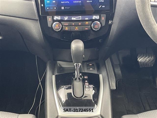 Nissan X-TRAIL 2017 8762866-12