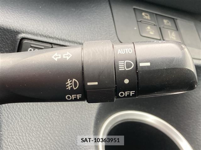Toyota SIENTA 2018 8764265-3