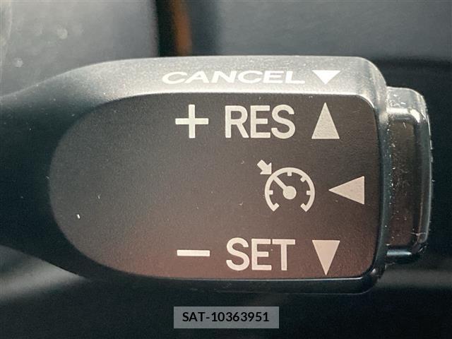 Toyota SIENTA 2018 8764265-9