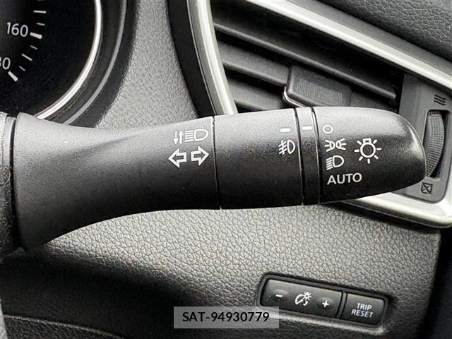 Nissan X-TRAIL 2016 8762869-11